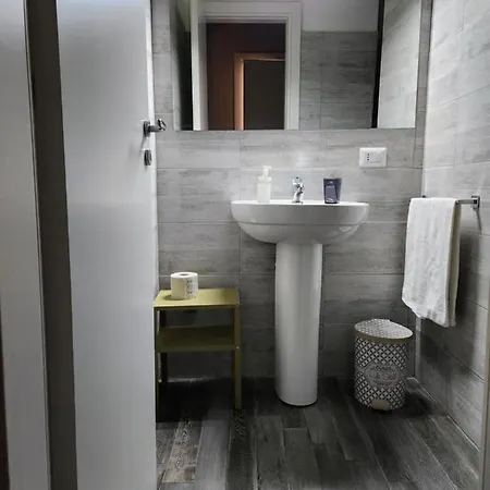 Caio Duilio Bed & Breakfast Messina