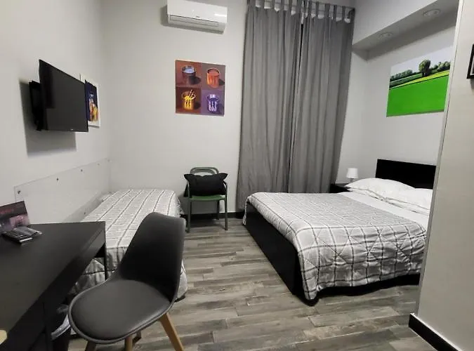 Caio Duilio Nocleg ze śniadaniem Mesyna